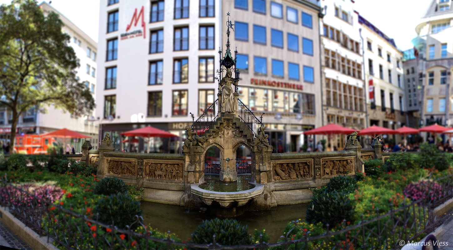 Heinzelmaennchenbrunnen